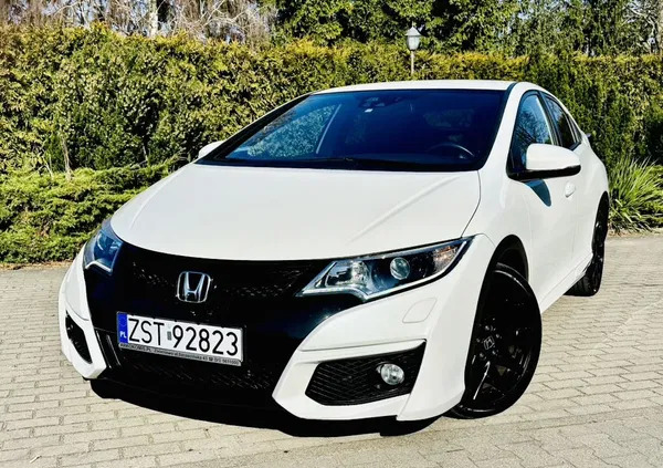 zachodniopomorskie Honda Civic cena 59900 przebieg: 108456, rok produkcji 2015 z Kostrzyn